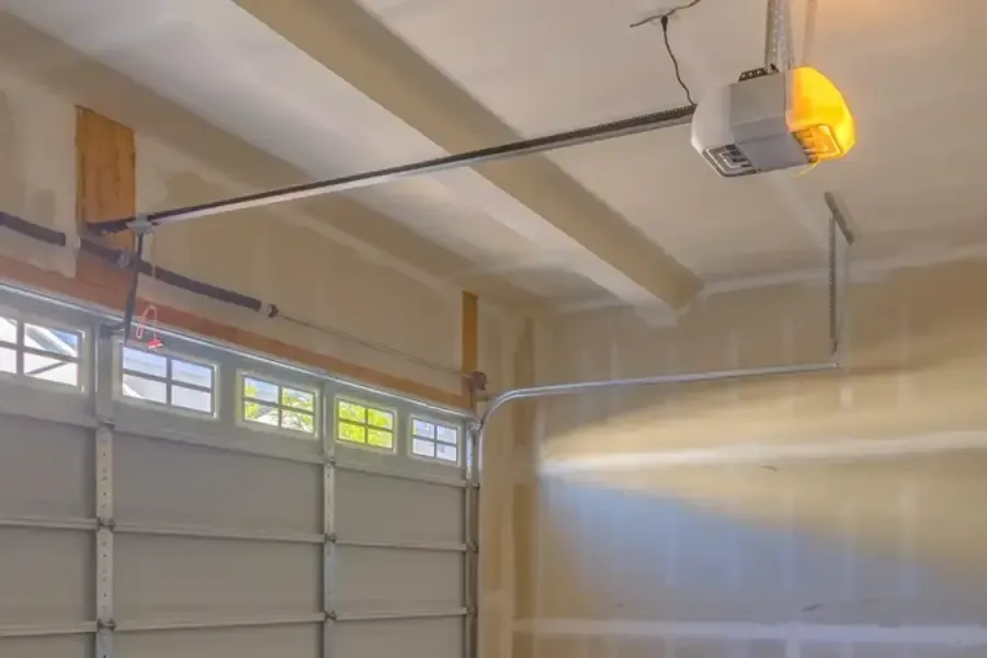 Expert Garage Door Opener Repair Canyon Lake TX